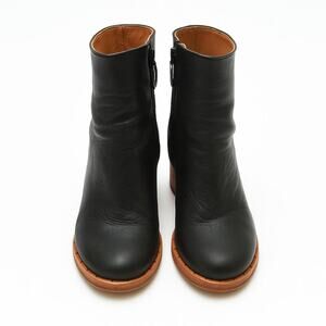 Beek Coronet Black Leather Ankle Boots Size 7.5 Block Heel Handmade in Portugal